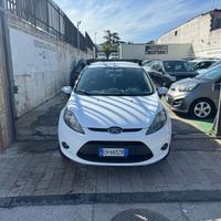 Ford Fiesta 1.4 96CV.5 porte Titanium Benz/gpl