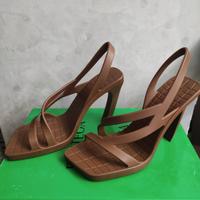 sandalo bottega veneta