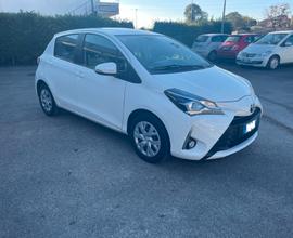 Toyota Yaris 1.0 5 porte