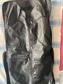 Due valige porta abiti da viaggio