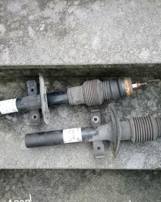 Opel Zafira A ammortizzatori  ant. e posteriori