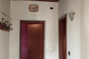 Casa spaziosa con orto e giardino