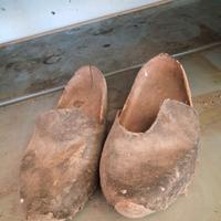 Zoccoli in legno vintage