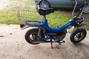 Ciclomotore Benelli magnum 50