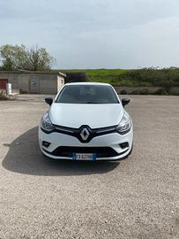Renault Clio dCi 8V 75 CV 5 porte Moschino Zen