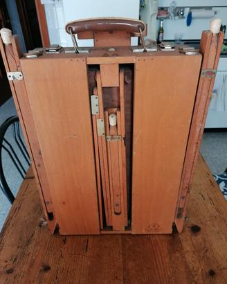 cavalletto per pittore. 