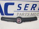 griglia-baffo-con-emblema-fiat-panda