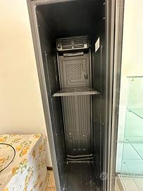 Frigo Cantina, espositore Wine slim r600a