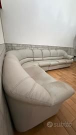 divano grande angolare