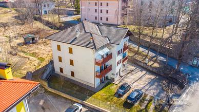 CASA INDIPENDENTE A LAVARONE