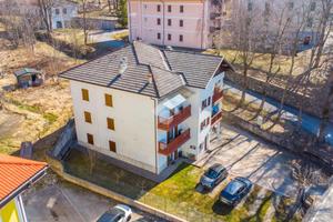 CASA INDIPENDENTE A LAVARONE