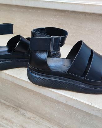 Sandali neri tre cinturini Dr. Martens numero 41