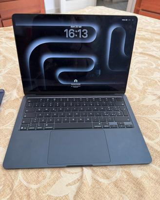 MacBook Air M4 13”