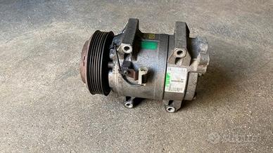 Compressore clima Volvo XC90 del 2006 (30742206)