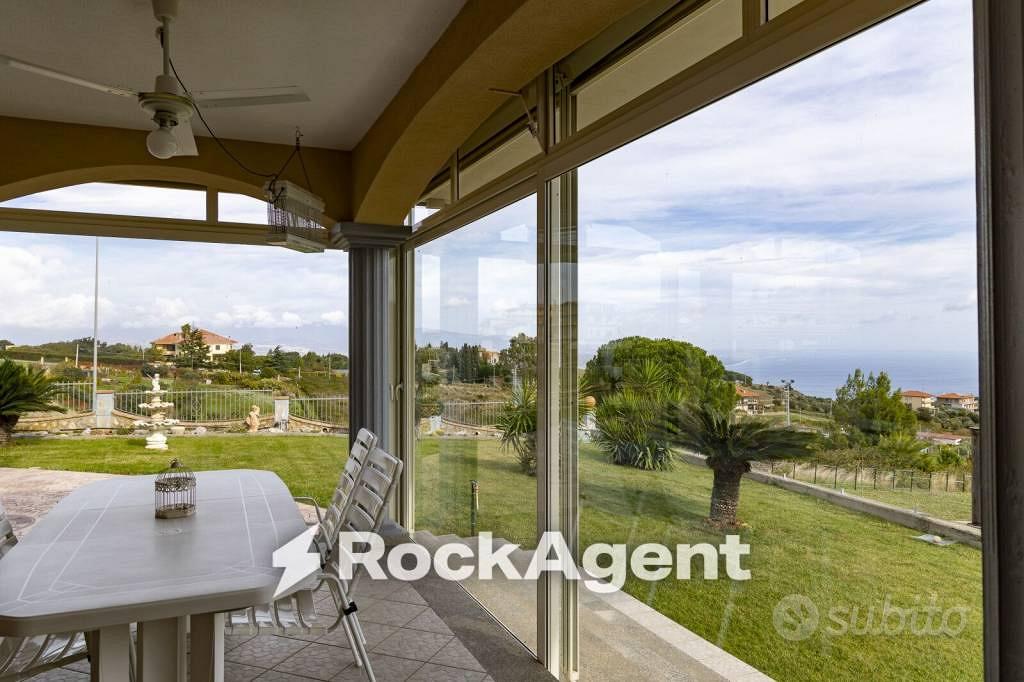 Casa – Stalettì, Catanzaro - Altro