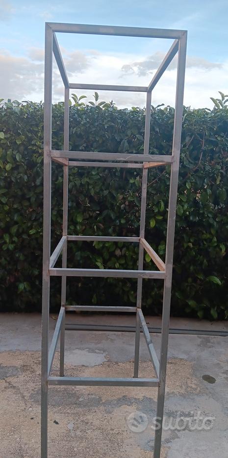 arredo usato da casa e giardino: scaffale zincato da garage usato