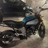 CF Moto CL-X 700 ADV