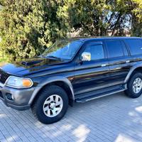 Mitsubishi Pajero Sport GLS 2.5