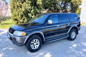 Mitsubishi Pajero Sport GLS 2.5