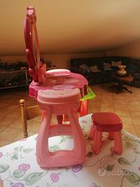tavolino con specchio trucca per bimbe 