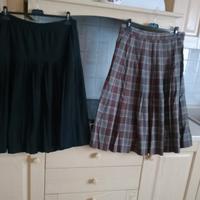 Gonna nera più gonna scozzese marrone 