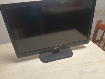 Tv lg 26 pollici.