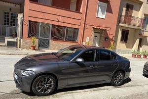 ALFA ROMEO GIULIA SUPER