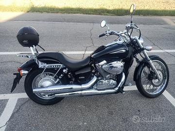 Honda Shadow Black Spirit VT 750