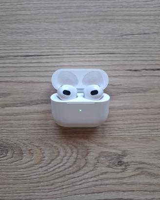 AirPods 3ª Gen Originali Apple Lightning
