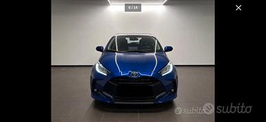 Toyota Yaris 1.5 Hybrid Automatic