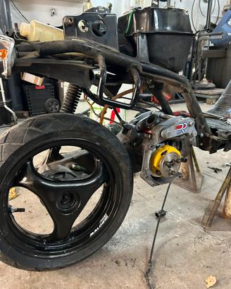 cerchione aprilia sr