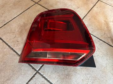 Faro posteriore sinistro Volkswagen Polo 6R/6C OEM