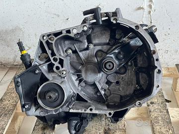 CAMBIO MANUALE COMPLETO RENAULT Clio Serie K9K B7
