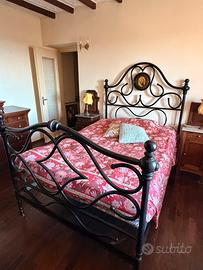 Letto alla francese in stile