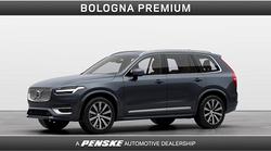 Volvo XC90 B5 (d) AWD automatico 7 posti Ulti...