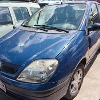 Ricambi RENAULT SCENIC 1.9 diesel anno 2001