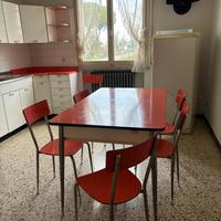 Tavolo con 6 sedie salvarani vintage