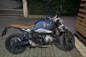 BMW R nineT