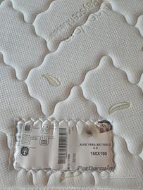 Materasso matrimoniale 160x190 appena comprato