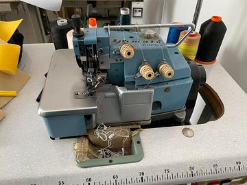 Macchina da cucire industriale professionale