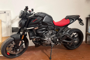 Ducati Monster 937 Dark Kit Abbassamento