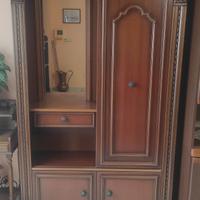 Armadio ingresso il legno