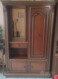 Armadio ingresso il legno