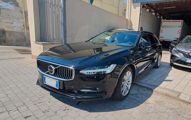 Volvo V90 B4 AWD Geartronic Momentum Business