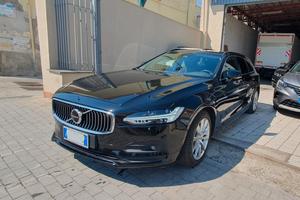 Volvo V90 B4 AWD Geartronic Momentum Business