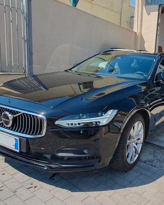 Volvo V90 B4 AWD Geartronic Momentum Business