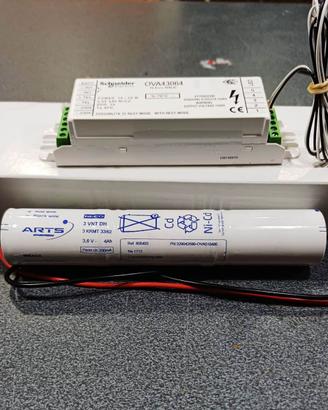 Schneider kit everlux di illuminazione emergenza