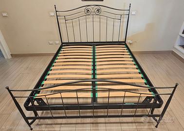 Letto in ferro battuto marca "Ciacci"