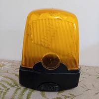 lampeggiante per cancello elettrico 