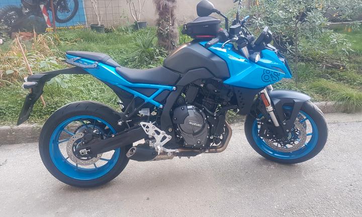 Suzuki GSX-8S - 2023